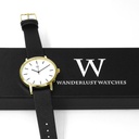 Reloj de Pulsera Wanderlust, Esfera Blanca con correa negra y rosa - Dorado
