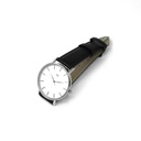 Reloj de Pulsera Wanderlust, Esfera Blanca con correa negra y gris - Plateado