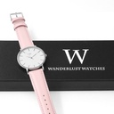 Reloj de Pulsera Wanderlust, Esfera Blanca con correa rosa, azul y roja - Plata